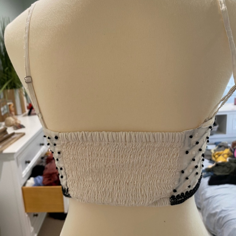 FREE PEOPLE CROP TOP - Picture 2 of 3